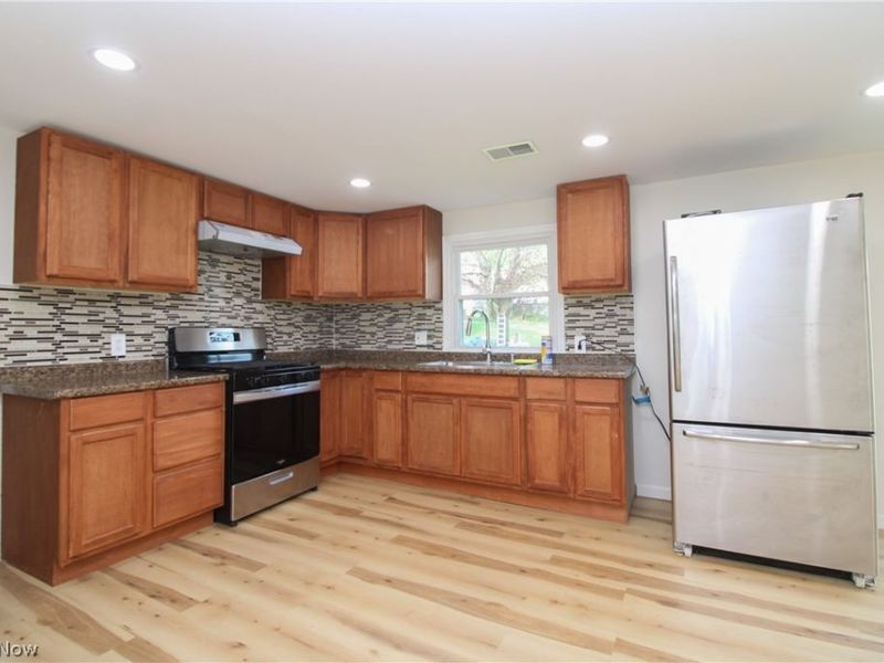 43 Washington Street, East Palestine, OH 44413 Photo 8