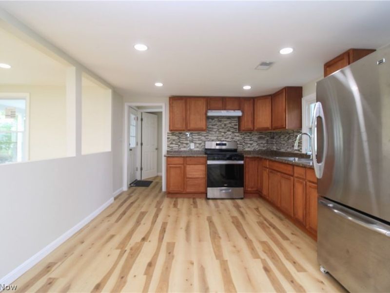 43 Washington Street, East Palestine, OH 44413 Photo 9