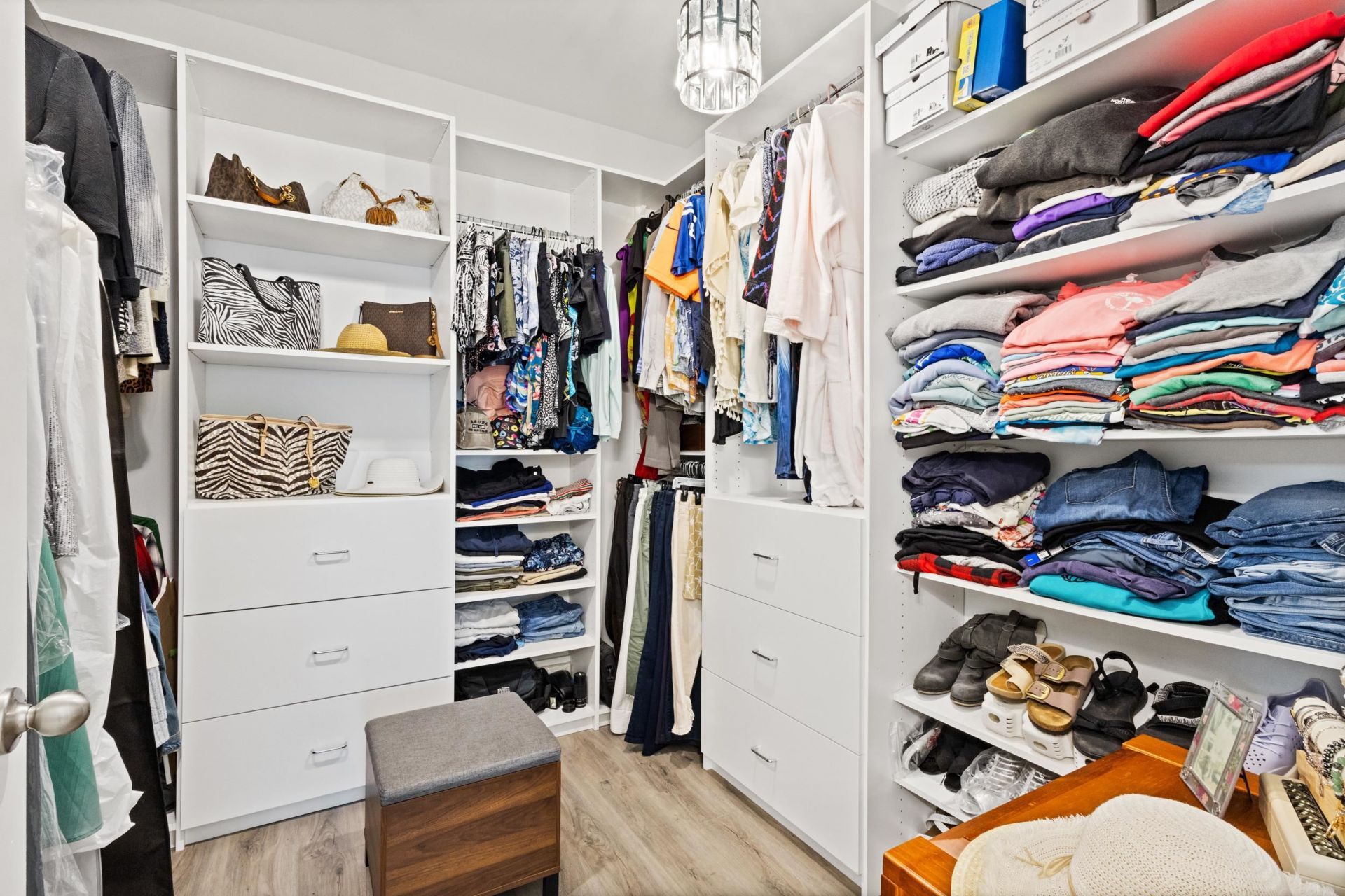 1832 Zodiac Court Photo 20