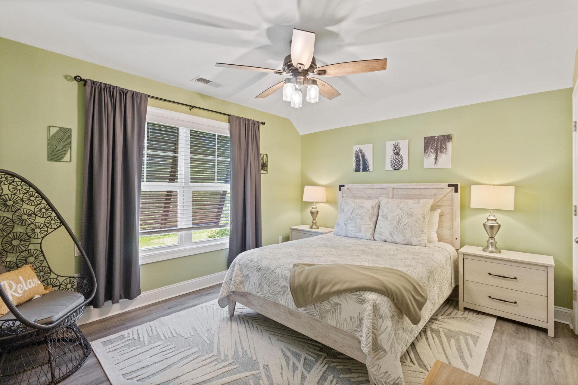 1832 Zodiac Court Photo 24