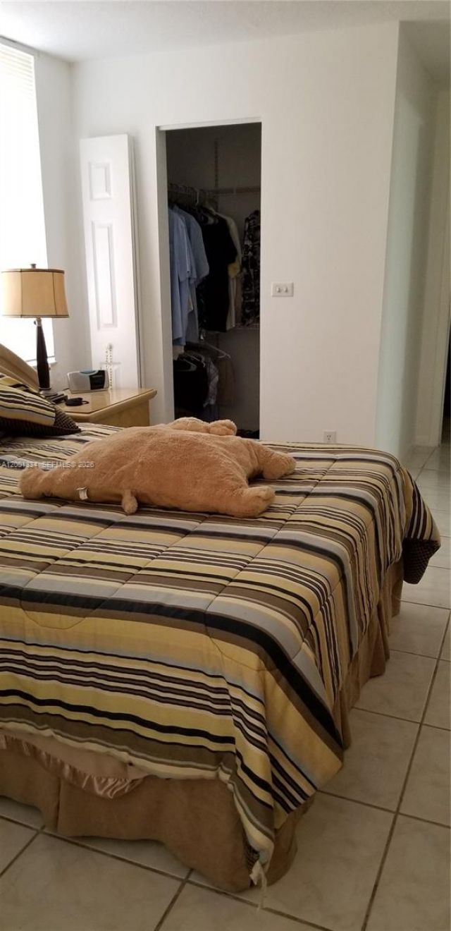 14201 N Kendall Dr, Unit 212-D, Miami, FL 33186 Photo