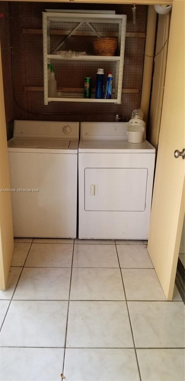 14201 N Kendall Dr, Unit 212-D, Miami, FL 33186 Photo