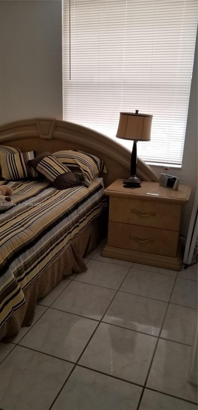 14201 N Kendall Dr, Unit 212-D, Miami, FL 33186 Photo