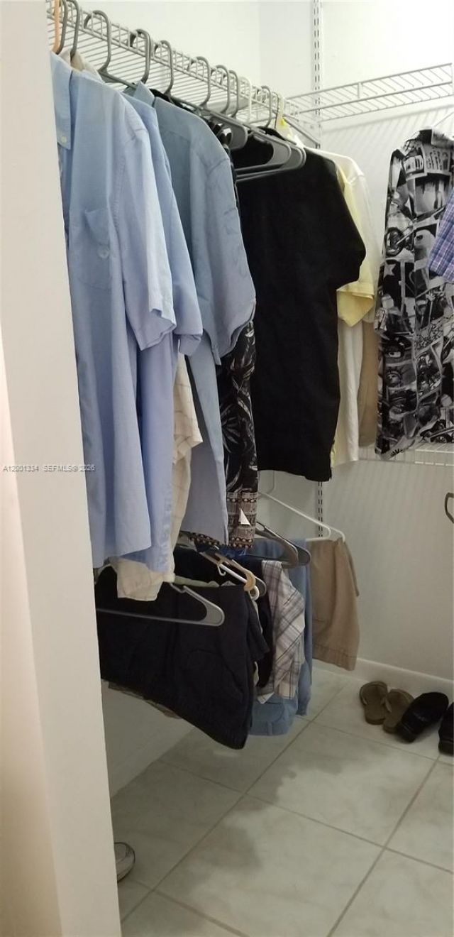 14201 N Kendall Dr, Unit 212-D, Miami, FL 33186 Photo