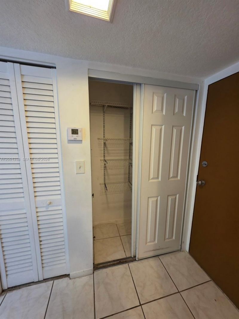 14201 N Kendall Dr, Unit 212-D, Miami, FL 33186 Photo