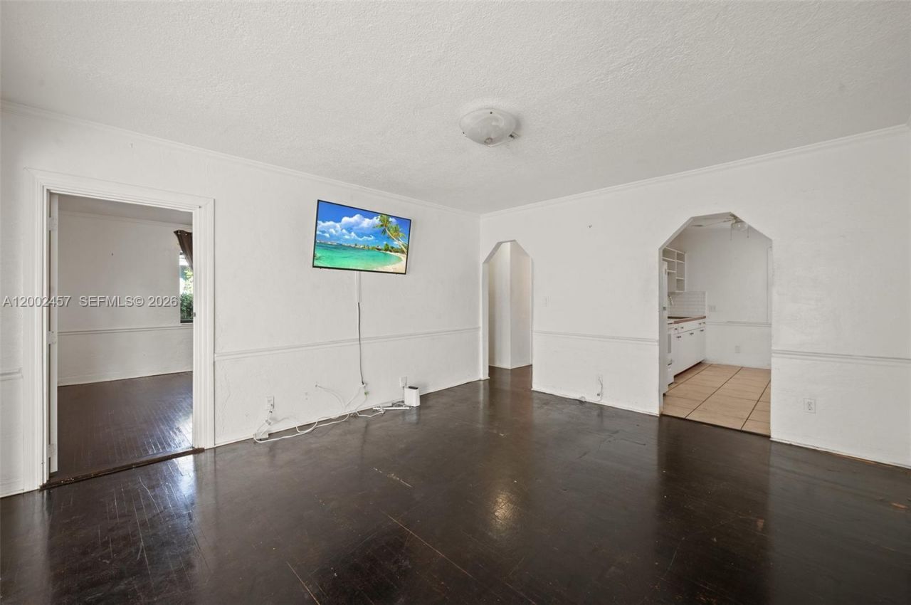 2410 Jackson St, Hollywood, FL 33020 Photo