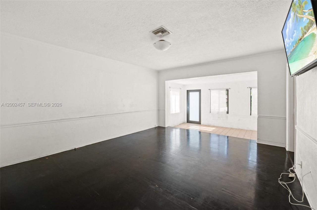 2410 Jackson St, Hollywood, FL 33020 Photo