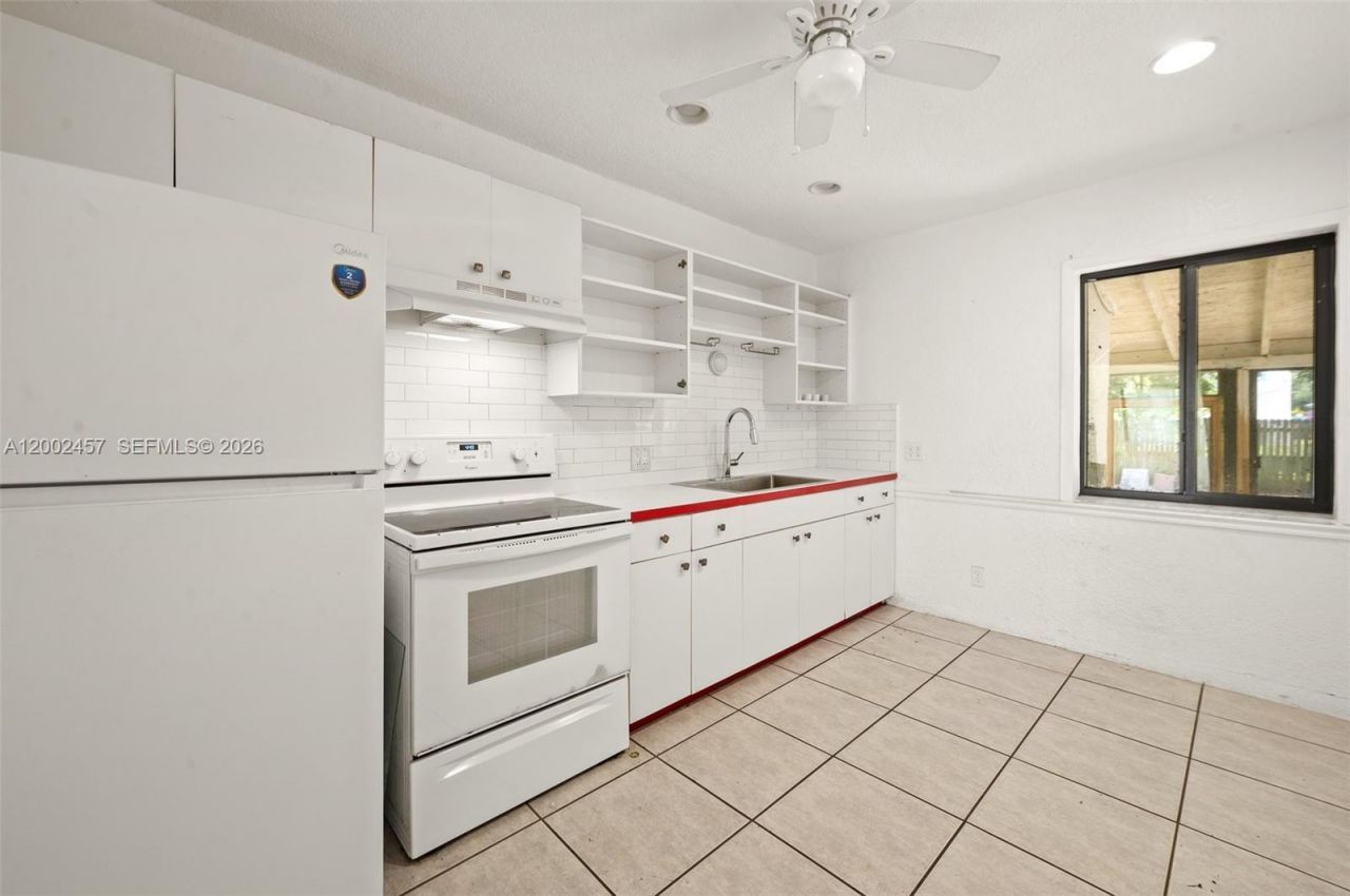 2410 Jackson St, Hollywood, FL 33020 Photo