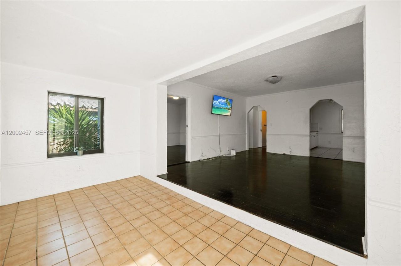 2410 Jackson St, Hollywood, FL 33020 Photo