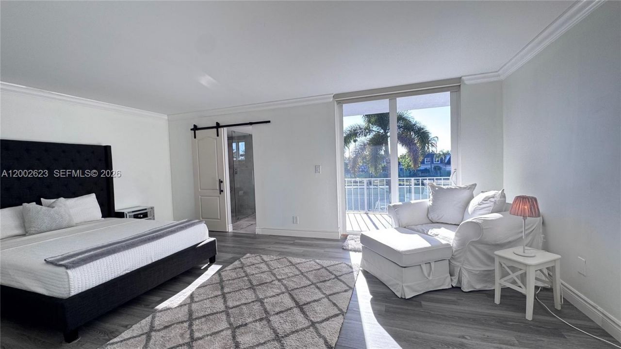 903 NE 27th Ave, Unit 903, Hallandale Beach, FL 33009 Photo