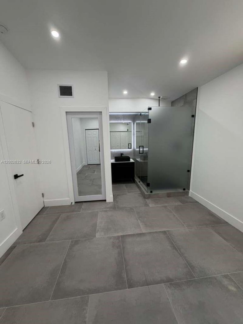 14240 S Biscayne River Rd, Unit 2, Miami, FL 33161 Photo