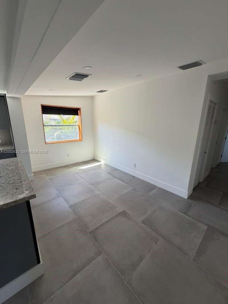 14240 S Biscayne River Rd, Unit 2, Miami, FL 33161 Photo