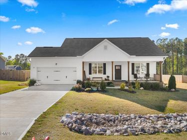 469 Olde Place Drive, Zebulon, NC 27597