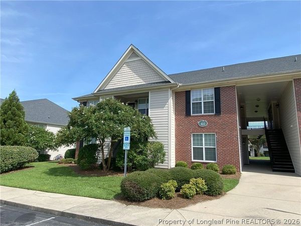 411 Gallery Drive, Unit 201, Spring Lake, NC 28390