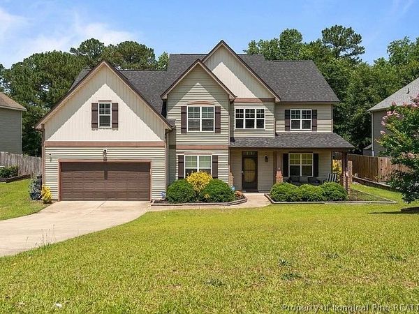 364 Heathrow Drive, Spring Lake, NC 28390