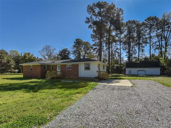 439 McNatt Street, Maxton, NC 28364