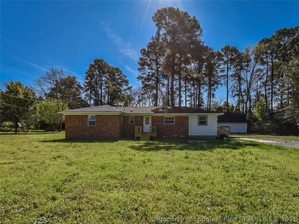 439 McNatt Street , Maxton, NC 28364