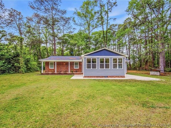 6210 US Highway 301 S, Hope Mills, NC 28348