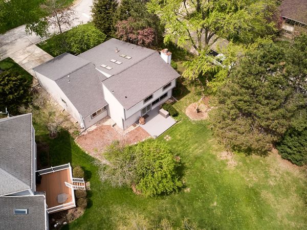 6501 Raintree Court, Lisle, IL 60532