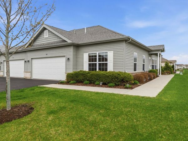 928 Yorktown Street , McHenry, IL 60050