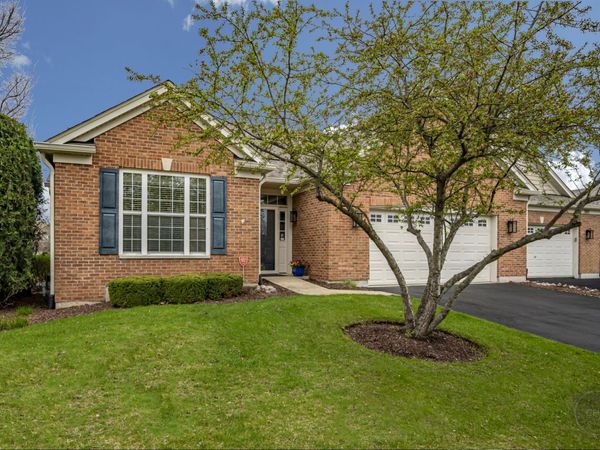 1187 Patrick Henry Parkway , Bolingbrook, IL 60490