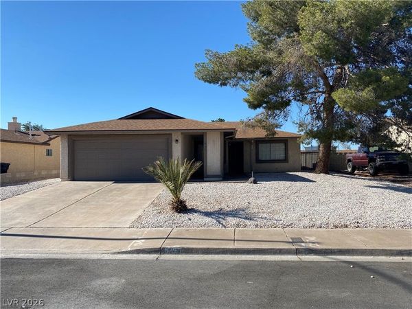 545 Van Dornum Avenue, Henderson, NV 89011