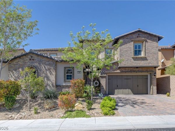 355 Nola Street , Las Vegas, NV 89138