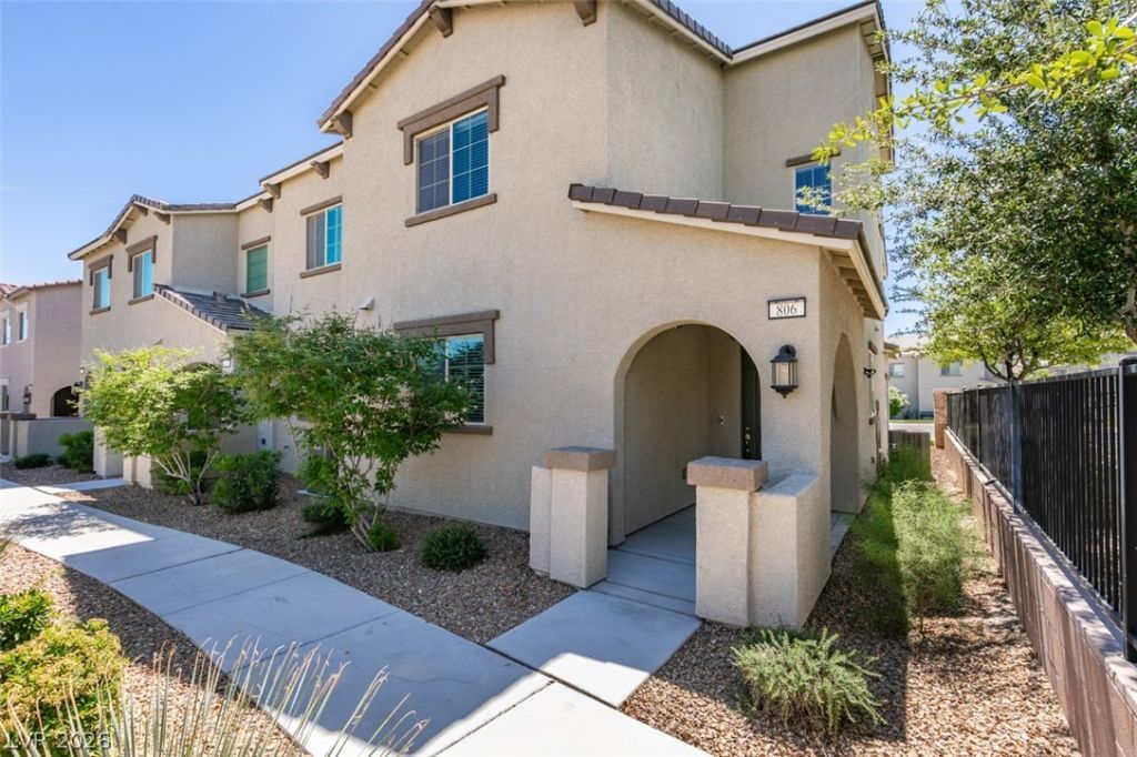 806 Star Estates Avenue, North Las Vegas, NV 89086