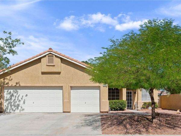8754 Glennaire Way , Las Vegas, NV 89123