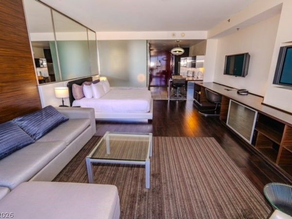 4381 W flamingo rd Road , Unit 12305, Las Vegas, NV 89103