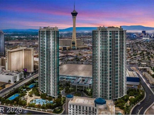 322 Karen Avenue, Unit 2806, Las Vegas, NV 89109