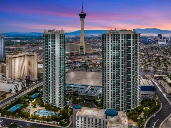 322 Karen Avenue, Unit 2806, Las Vegas, NV 89109