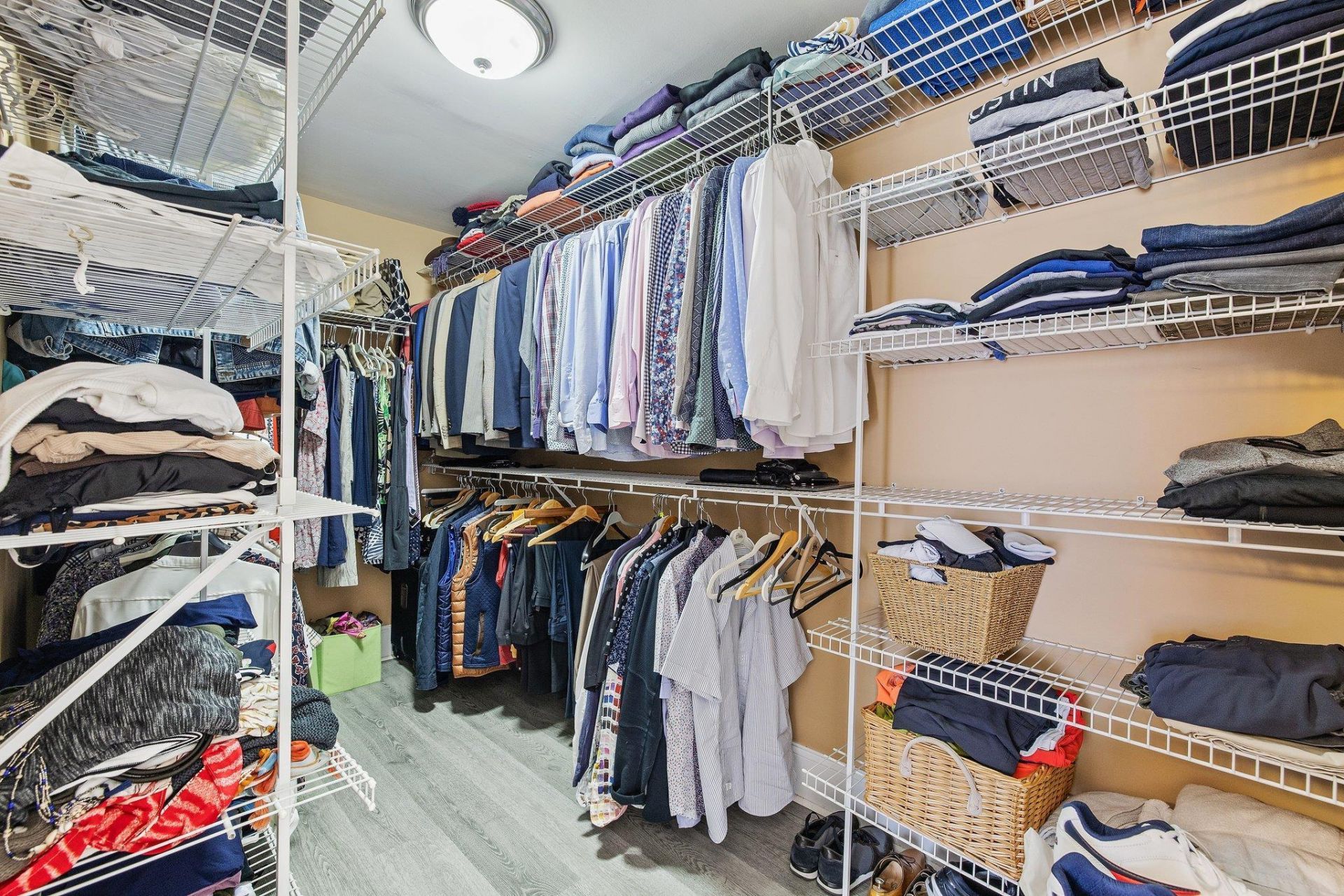 1704 N Highgrove Ct. Photo 24