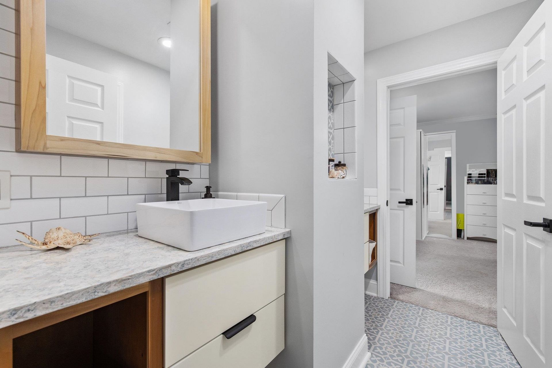 1704 N Highgrove Ct. Photo 28