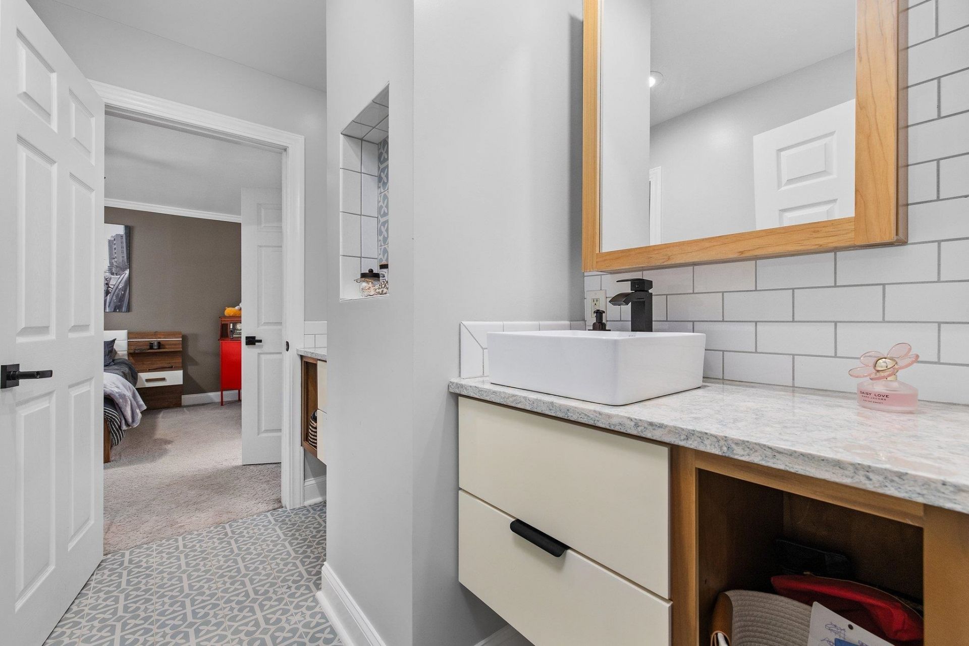 1704 N Highgrove Ct. Photo 30