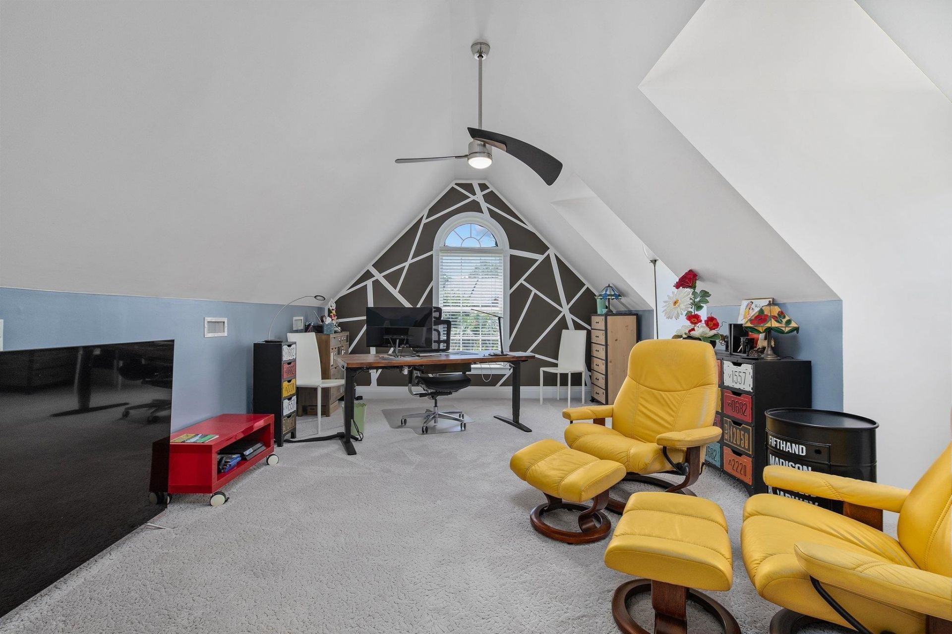 1704 N Highgrove Ct. Photo 34