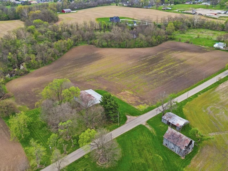 10530 Mill Street Road SW, Pataskala, OH 43062 Photo 2