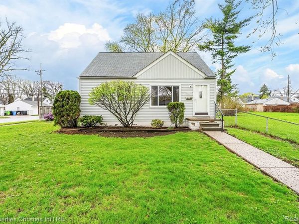 26605 Rialto Street , Madison Heights, MI 48071