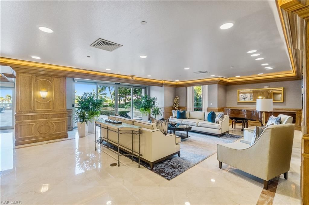 4021 Gulf Shore Blvd N, Unit 1804, Naples, FL 34103 Photo