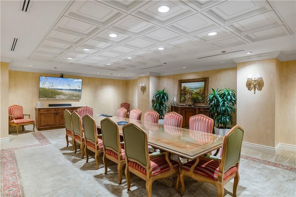 4021 Gulf Shore Blvd N, Unit 1804, Naples, FL 34103 Photo