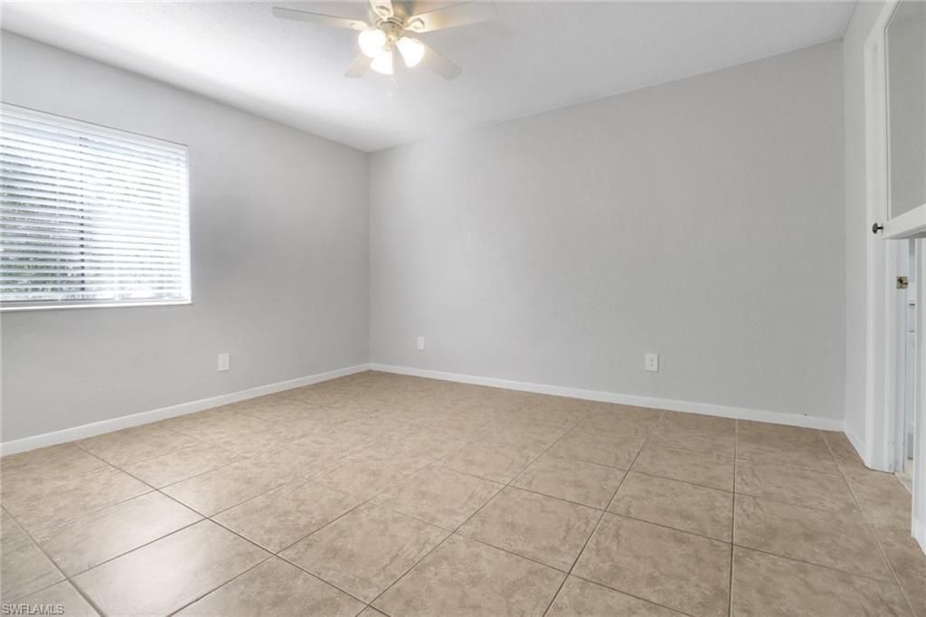 4635 Bayshore Dr, Unit P4, Naples, FL 34112 Photo