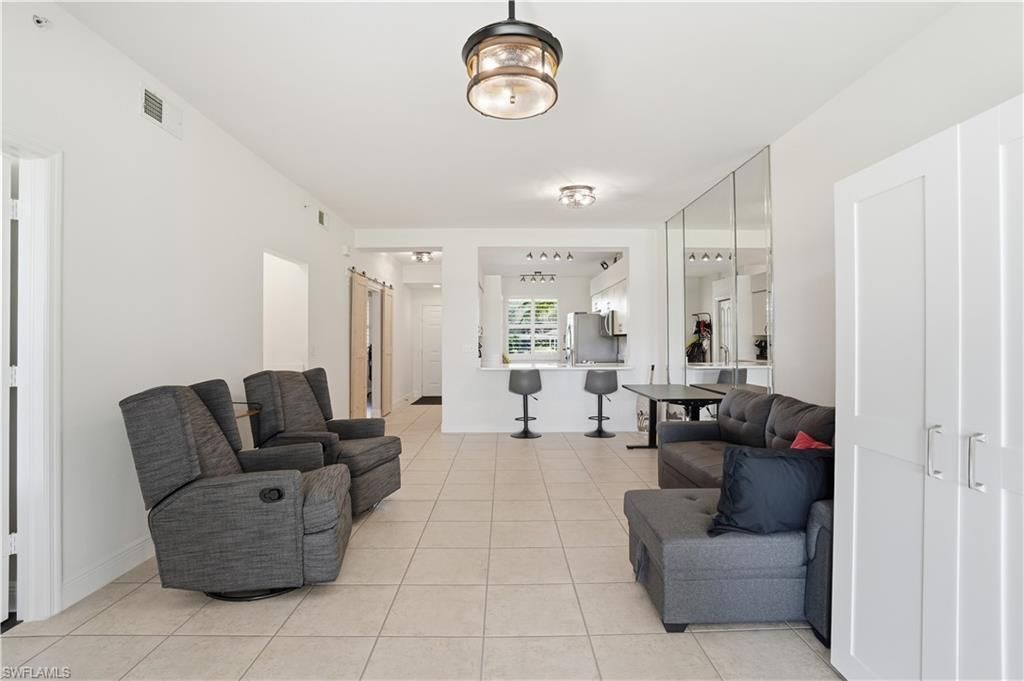 9250 Highland Woods Blvd, Unit 2105, Bonita Springs, FL 34135 Photo