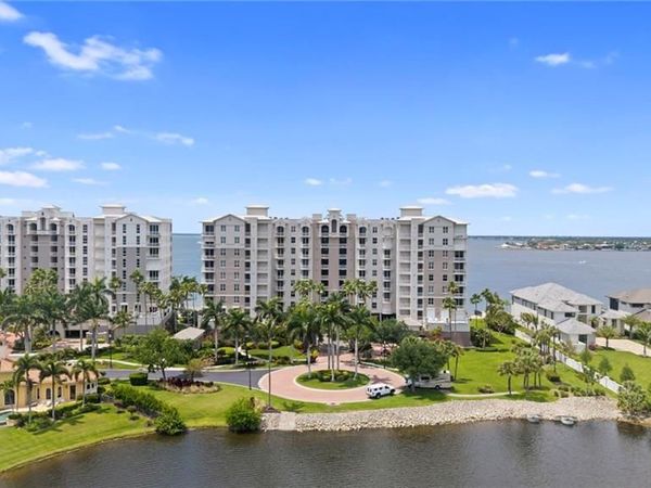 14200 Royal Harbour CT, Unit 306, FORT MYERS, FL 33908