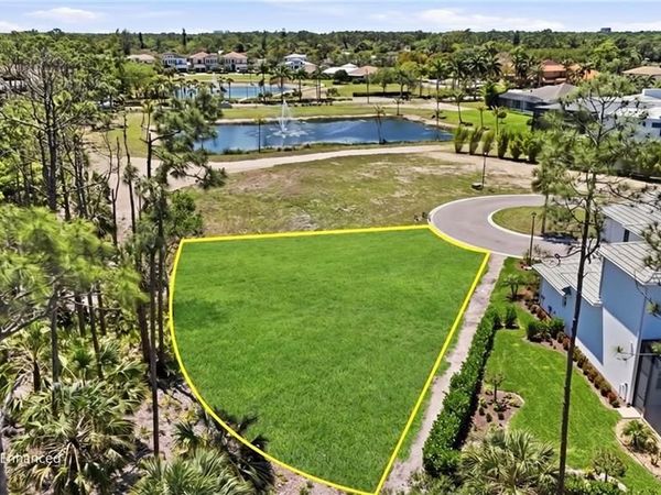 2969 Coco Lakes lot 59 DR, NAPLES, FL 34105