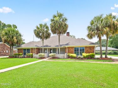 1127 N Monte Blanc Drive , Abbeville, LA 70510
