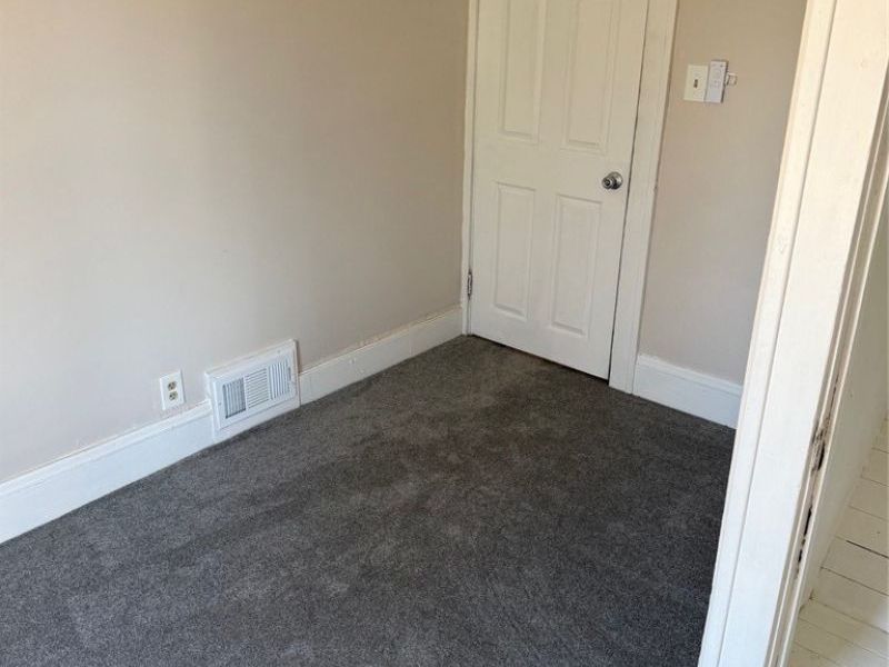 1103 Sawyer Avenue, Akron, OH 44310 Photo 13