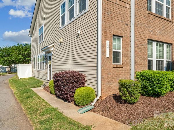 8211 Viewpoint Lane , Cornelius, NC 28031
