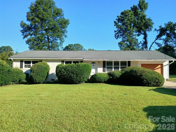 4429 Dawnwood Drive, Gastonia, NC 28056
