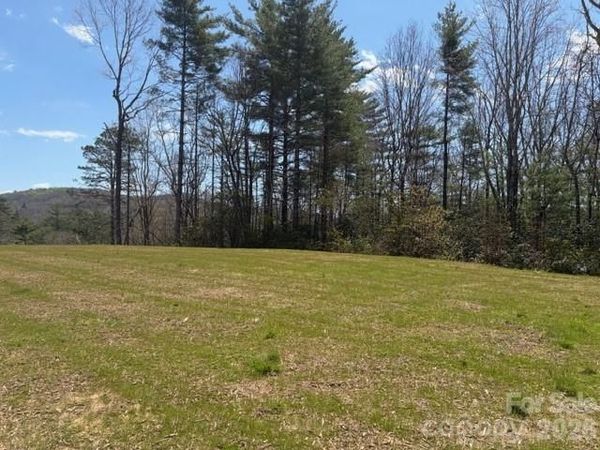 181 Pathkiller Road , Lake Toxaway, NC 28747