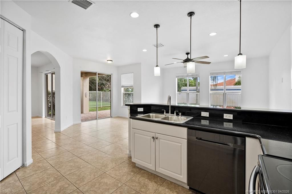 2736 SW Butterfly Lane, Palm City, FL 34990 Photo